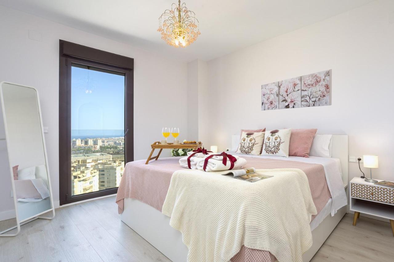 -Malagasunapts-Skygarden Teatinos Pool Playground ภายนอก รูปภาพ