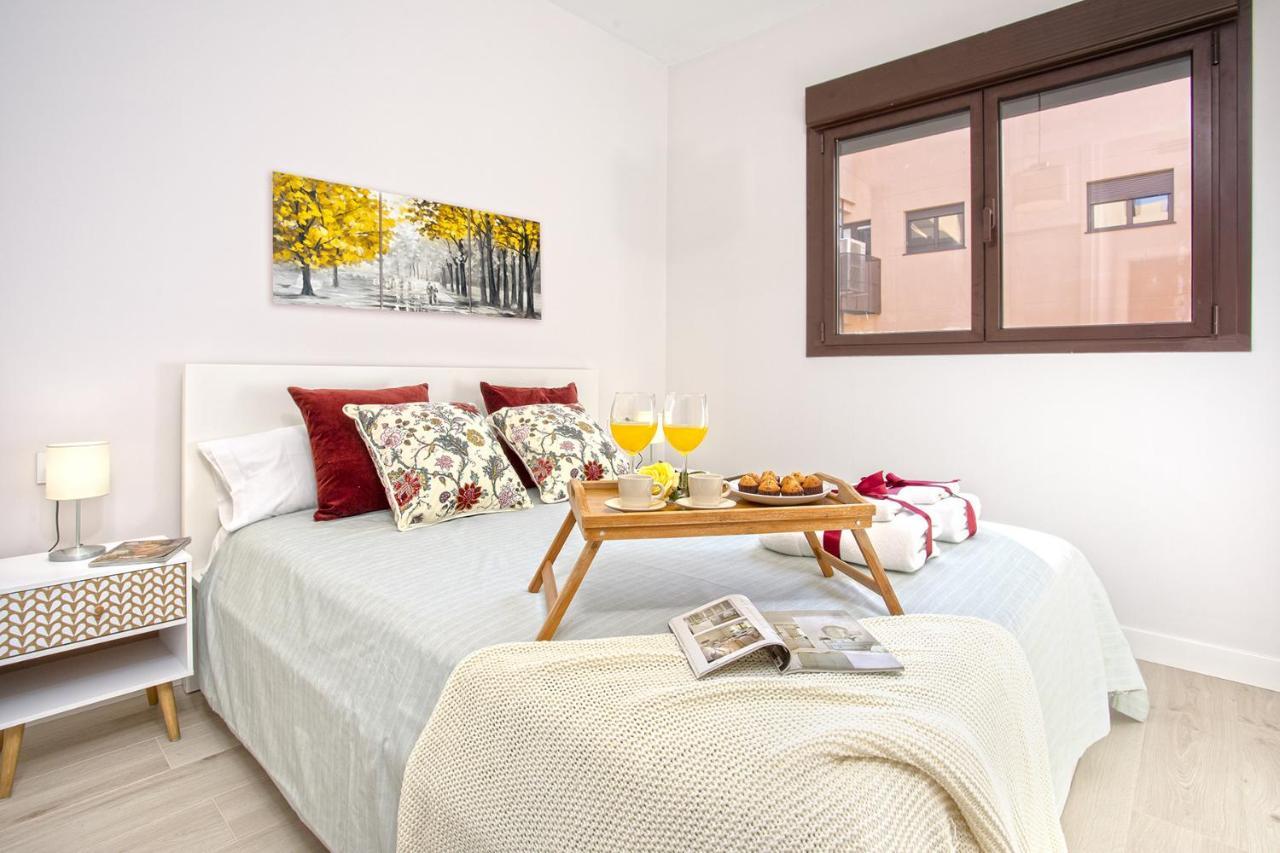 -Malagasunapts-Skygarden Teatinos Pool Playground ภายนอก รูปภาพ