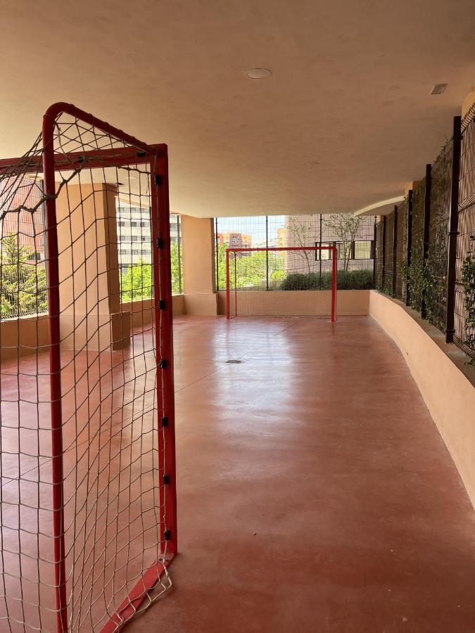 -Malagasunapts-Skygarden Teatinos Pool Playground ภายนอก รูปภาพ